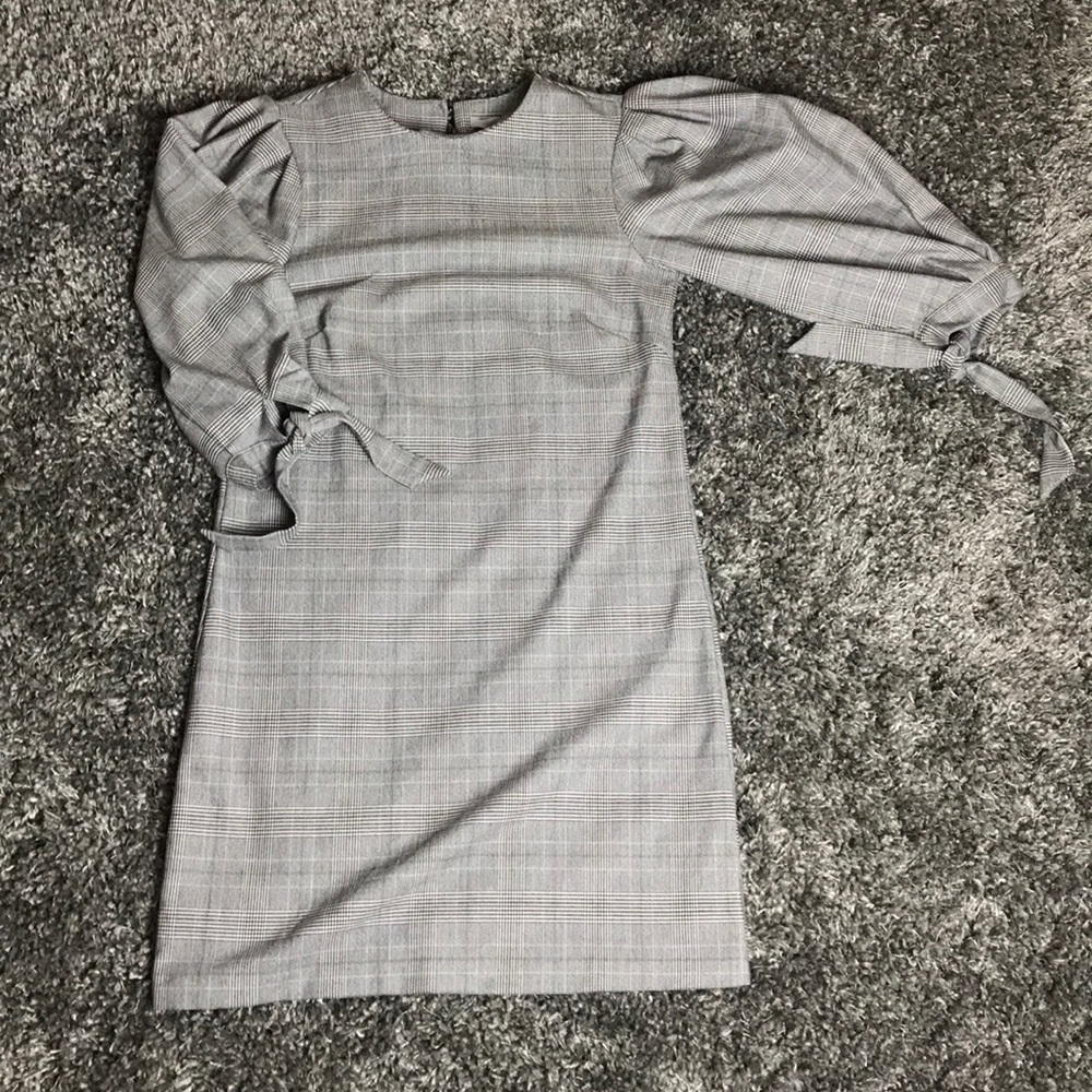 H&M Bubble Sleeve Tartan Plaid Gray Dress